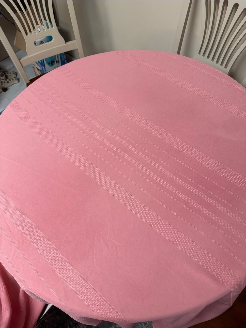 Classic Pink Oval Tablecloth - Home Dining